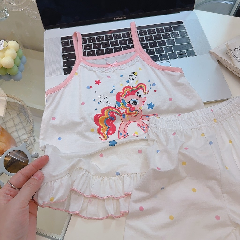 Bộ dây đeo mùa hè cho bé gái YT2 ‌Sản phẩm lý tưởng dành cho những người yêu thích thời trang trẻ em với thiết kế viền xếp nếp thanh lịch TY2