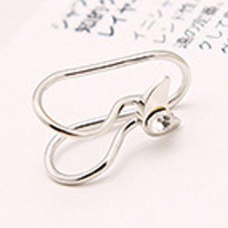 Vòng đeo tai không đều sang trọng, nhẹ và thoải mái - Perfect Gift for Valentine Lovers