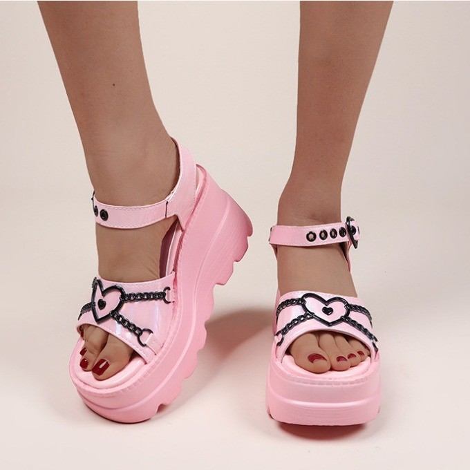 Giày Nữ Gothic Dây Xích Kim Loại Tình Yêu Bông Tai Kẹp ins Nền Tảng Đế Nêm Sandal