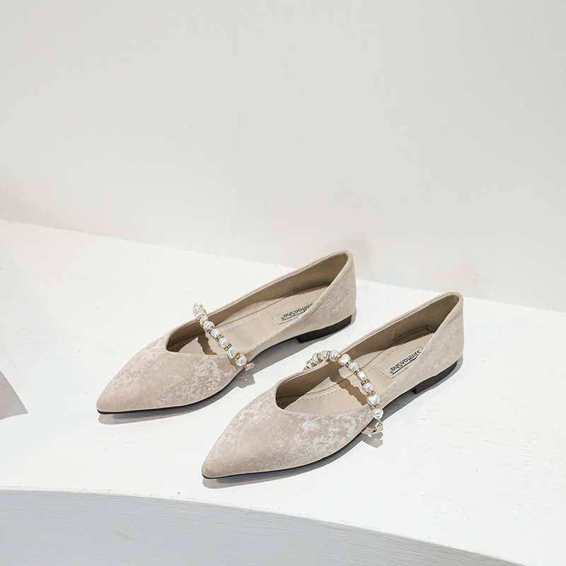 Giày Nữ Size Lớn (32-44) Size Nhỏ 32 33 34 Slip-On Đế Mềm Mùa Thu Phong Cách Pháp Mũi Nhọn Giày Đế Bằng Nữ Thu Đông Đen Da Lộn Hương Thơm Nhỏ Mary Jane Classy JUNE10