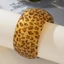 Vòng đeo tay bằng nhựa JVSUB, Thiết kế phóng đại Chất liệu nhựa Vòng tay in họa tiết da báo thời trang Phong cách cặp đôi mở rộng Vòng đeo tay mở rộng Phụ kiện bé gái