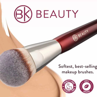BK Beauty 109 contour foundation make-up brush