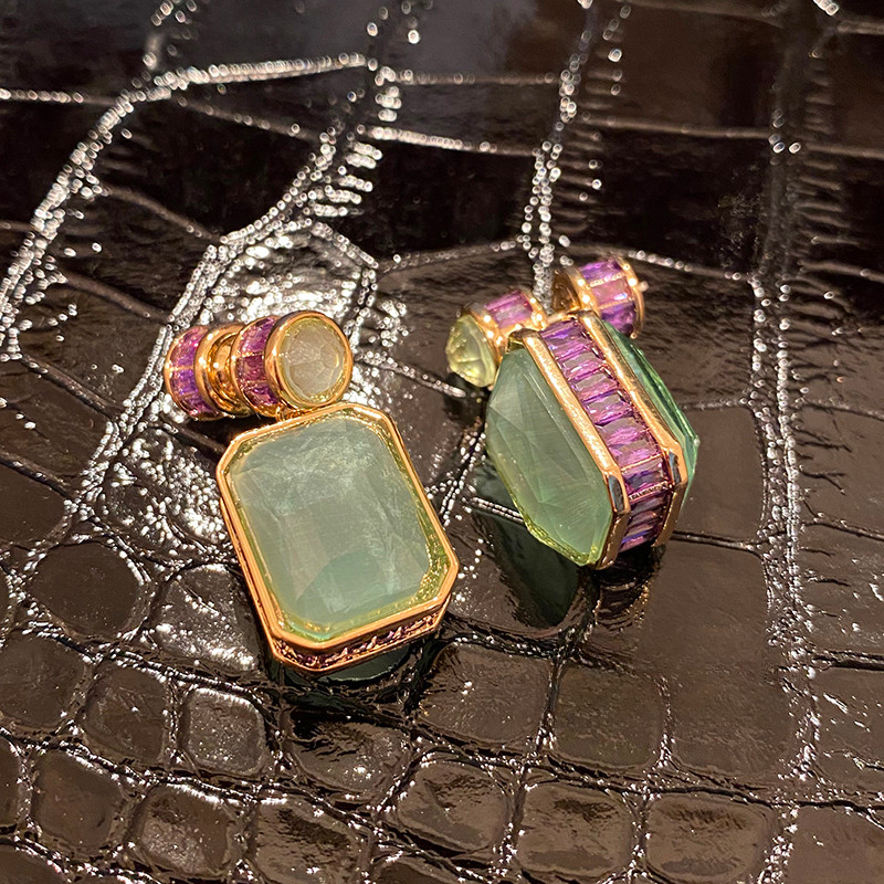 Bông tai zircon phong cách mới sang trọng và thanh lịch
