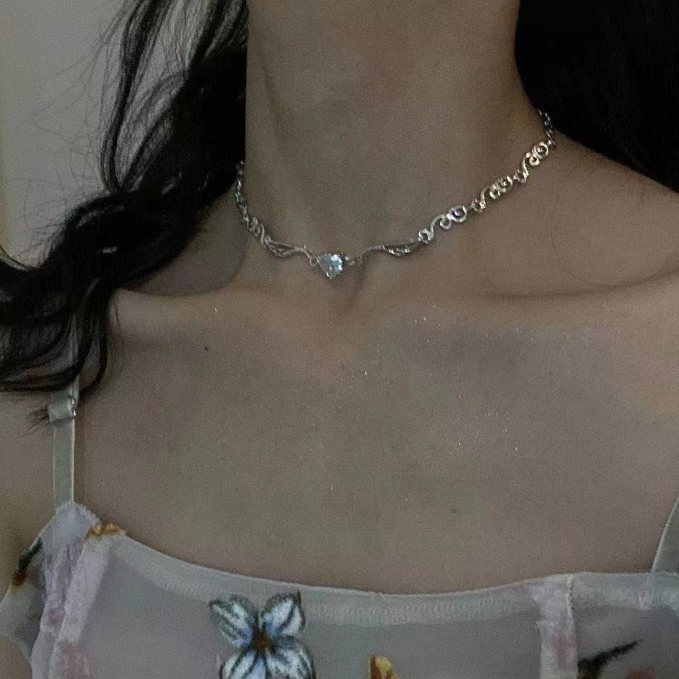 Vòng cổ thiên thần đôi cánh kim cương tình yêu - Dây chuyền kim loại tinh vi hiện đại có thể điều chỉnh trái tim hồng - dành cho Valentine Bất ngờ Tuyên bố thời trang hàng ngày