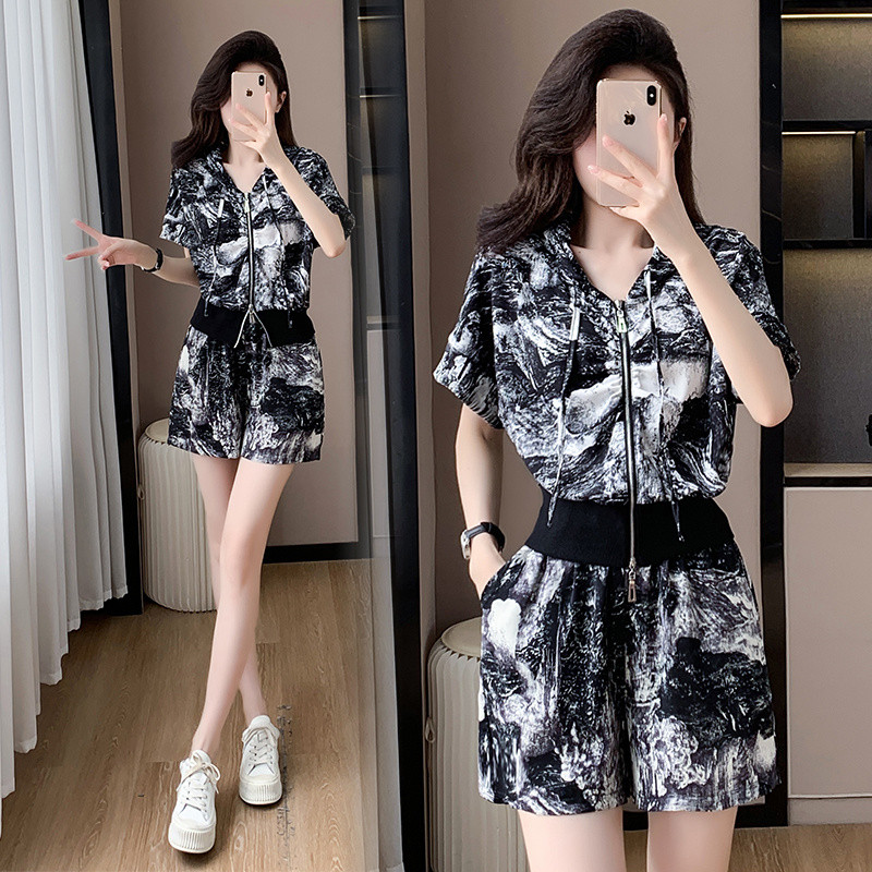 Size Lớn Nữ Mùa Hè Phù Hợp Với Béo mm Nhẹ Phong Cách Trưởng Thành Có Mũ Trùm Đầu Cardigan Quần Ống Rộng Bộ Đồ Hai Mảnh