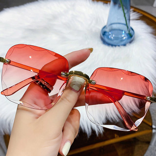 Kính râm cổ điển Bóng râm UV400 Kính râm thời trang siêu nhẹ chống trượt cho xe máy chạy bộ leo núi