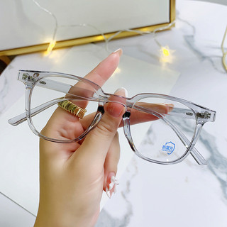 Cận thị hoàn thiện kính chống xanh mới dành cho nam và nữ với cùng một hộp nhỏ người nổi tiếng Internet với cùng thời trang kính cận thị dành cho học sinh