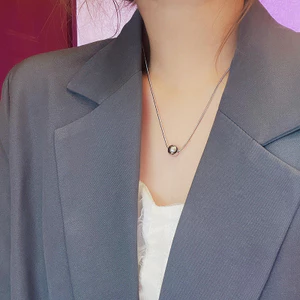 Dây chuyền hình tròn bằng xương rắn cao cấp, mặt dây chuyền thời trang đơn giản, đa năng cho nữ sinh, dây chuyền cổ choker bằng thép titan