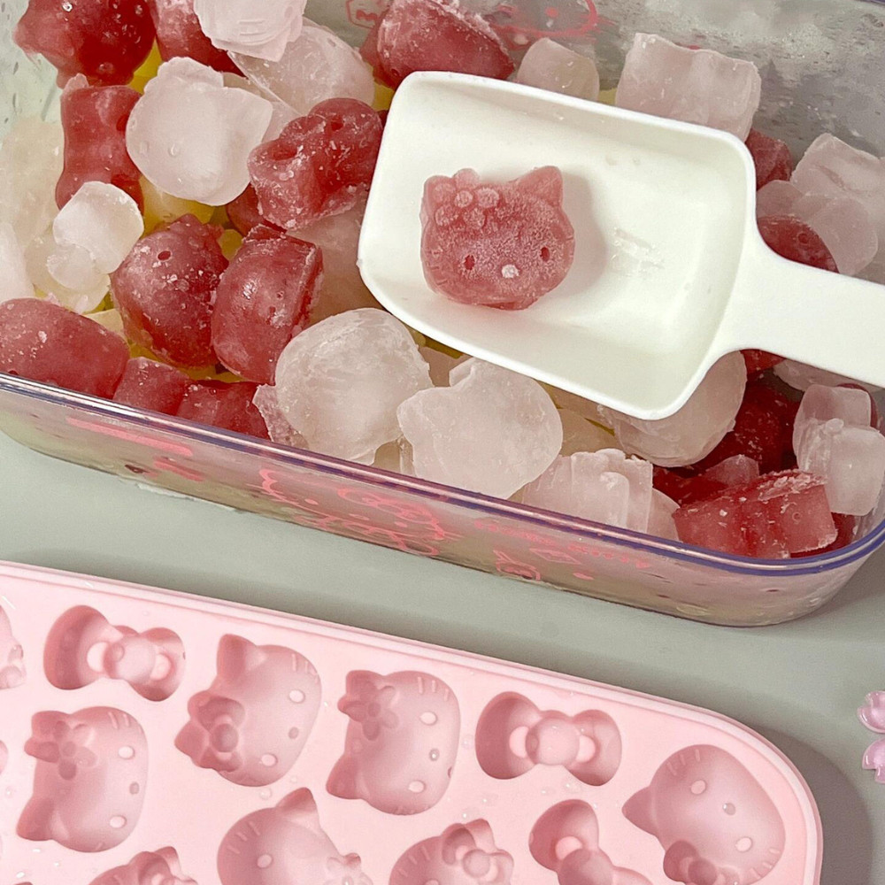 Khay Làm Đá Hello Kitty 24 Ô Có Hộp Đựng Nắp Đậy – Khuôn Silicone An Toàn Làm Đá Viên, Thạch Pudding, Kẹo Dẻo Dinohome
