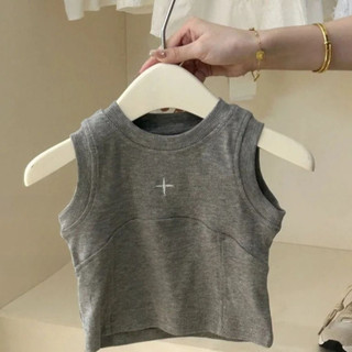 Bộ váy vest mùa hè mới cho bé gái, chân váy kẻ caro không đều, trang phục trẻ em, bộ hai mảnh cho bé