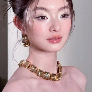 Bông tai vòng cổ vuông nhẹ nhàng sang trọng, phụ kiện thời trang và cao cấp
