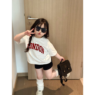 Áo thun cotton ngắn tay rộng cho bé gái mùa hè, áo trắng in chữ cho trẻ em