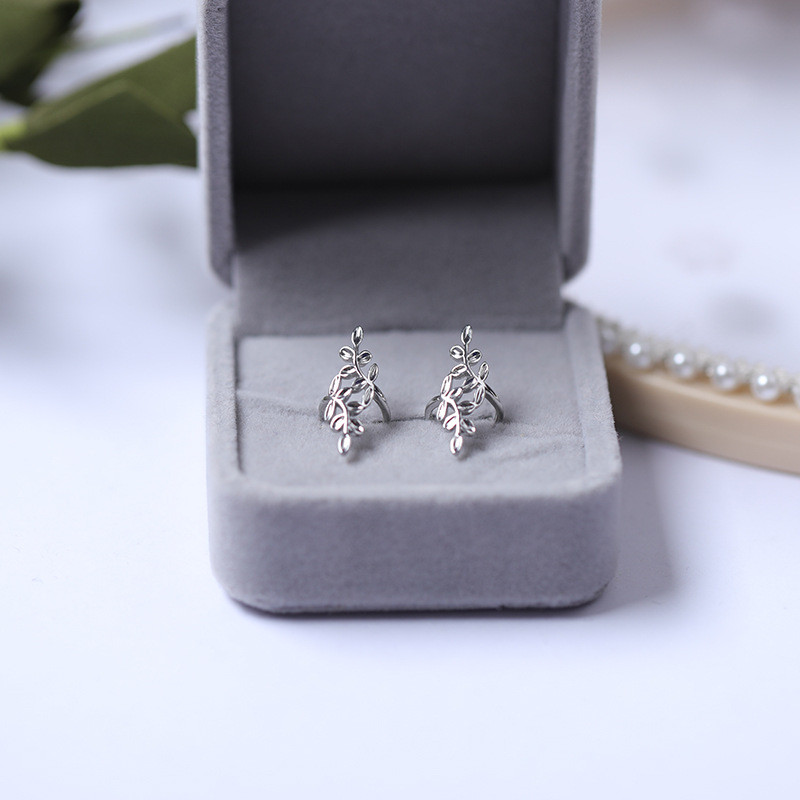 Khuyên tai hình lá cho phụ nữ không cần xỏ lỗ, kiểu dáng dài, phong cách rừng tươi mát đơn giản Hàn Quốc, kẹp tai sinh viên vintage