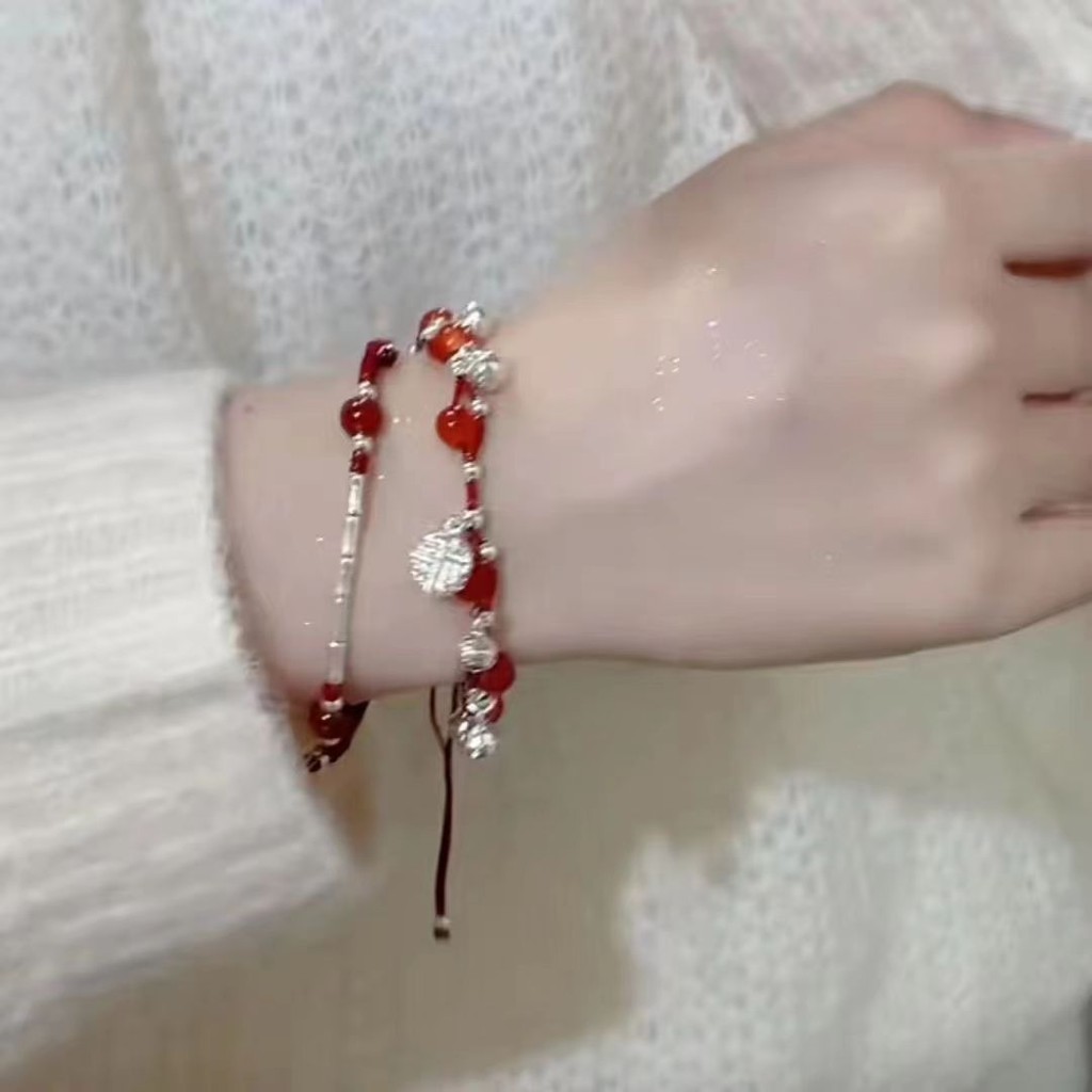 Cô gái dân tộc Miao ~ Mặt dây chuyền Fu phong cách Trung Quốc, vòng tay chuông dây đỏ đôi, thiết kế độc đáo, quà tặng năm hoàng đạo