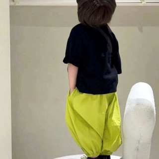 Bộ đồ hai mảnh mùa hè mới cho bé trai và bé gái, áo ngắn tay in họa tiết + quần chống muỗi chín điểm cho trẻ nhỏ và trẻ em