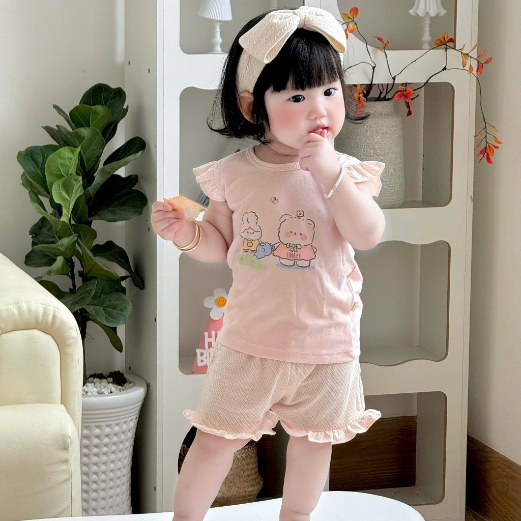 Bộ sát nách bé gái phối bèo UNBEE chất modal dệt nổi mềm mịn thoáng mát size 6M-3Y