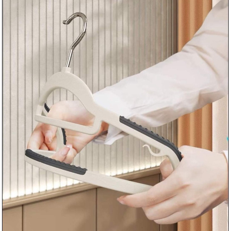 [COMBO30] MÓC TREO QUẦN ÁO CHỐNG TRƯỢT , móc xoay 360 , dẽo dai , bền bỉ , giữ form quần áo-BB