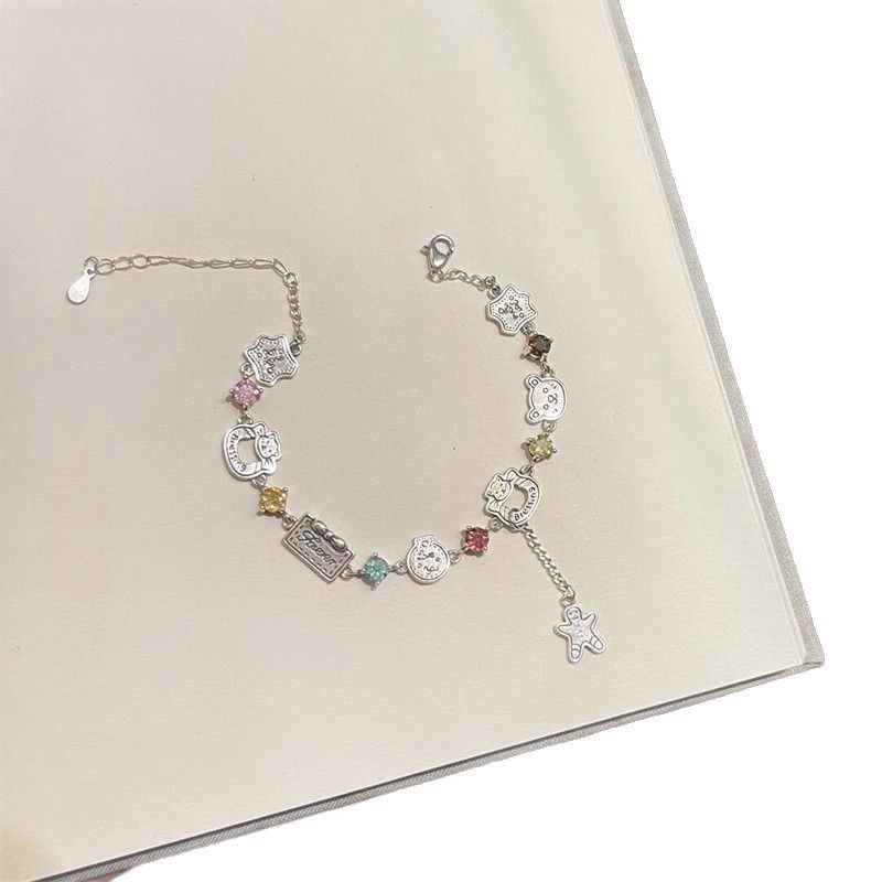 Thư tình mùa đông" Vòng tay gấu người bánh gừng zircon màu sắc, vòng tay mùa thu đông Giáng sinh, trang sức cao cấp bán chạy