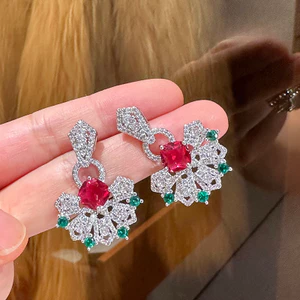 Handmade Zircon Tinh Tế Tính Khí Phong Cách Mới Nhẹ Bông Tai Sang Trọng Bán Buôn