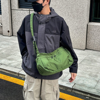 Túi Messenger Thể Thao Nam Phong Cách Nhật Bản Chống Thấm Nước Nylon Bánh Bao Nữ Dung Tích Lớn Túi Tote Đi Xe Đạp Túi Đeo Vai Đơn Giản