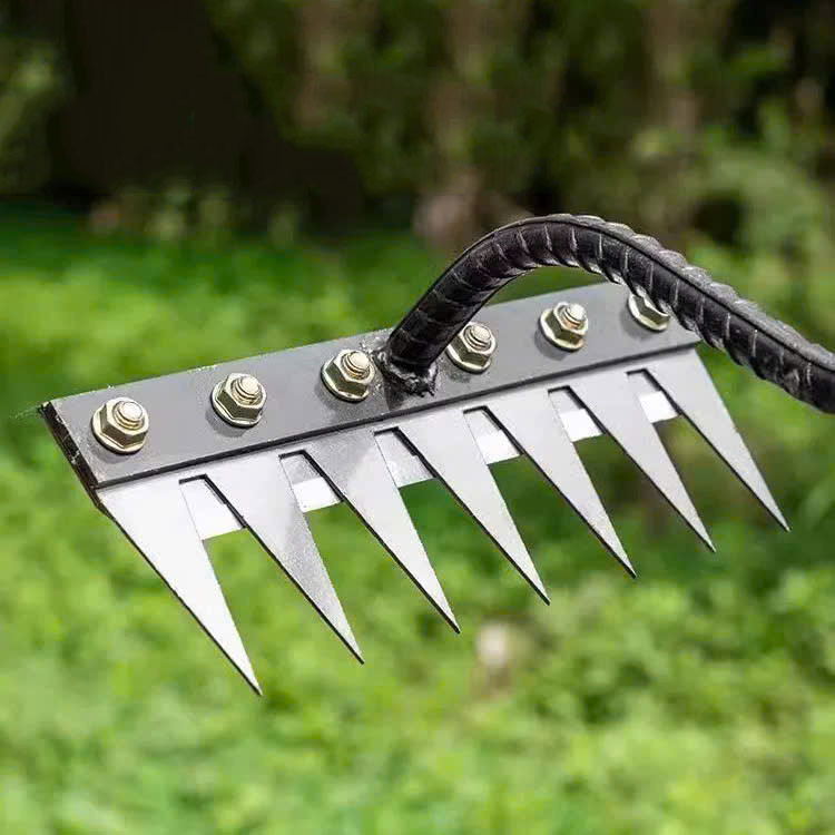 Cào Đất CAO-08 8 Răng Thép Mạ Kẽm – Dụng Cụ Làm Vườn Đa Năng Không Thể Thiếu Trong Mỗi Nhà Vườn