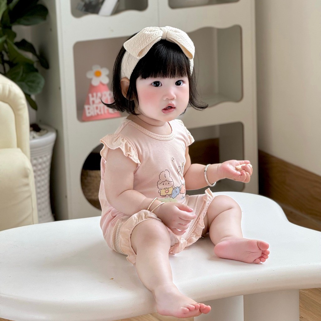 Bộ sát nách bé gái phối bèo UNBEE chất modal dệt nổi mềm mịn thoáng mát size 6M-3Y