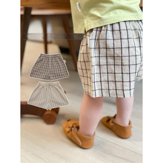 Quần short cotton lanh mỏng sọc caro cho bé trai và bé gái, dáng rộng rãi mùa hè