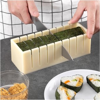 Bộ dụng cụ làm Sushi 3 mảnh có khuôn hình trái tim tròn vuông và hoạt hình bao gồm con lăn nĩa và thìa Bộ khuôn Sushi bằng nhựa dành cho người bắt đầu và sử dụng tại nhà 3 chiếc dễ làm sạch