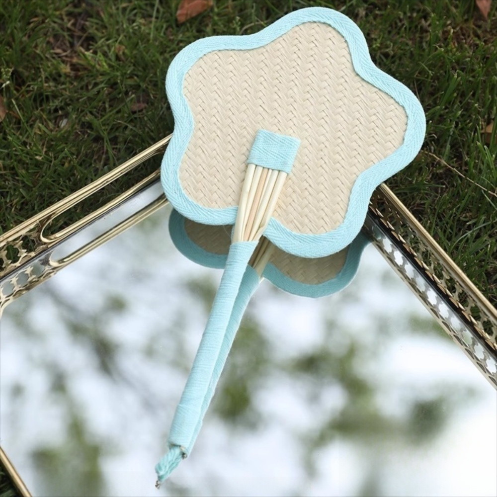 Quạt cầm tay dệt HAPPYNOOK, Nhẹ với những người hâm mộ Raffia thủ công viền đầy màu sắc, Quạt lá cọ di động tự nhiên Mặt dây chuyền trang trí nội thất