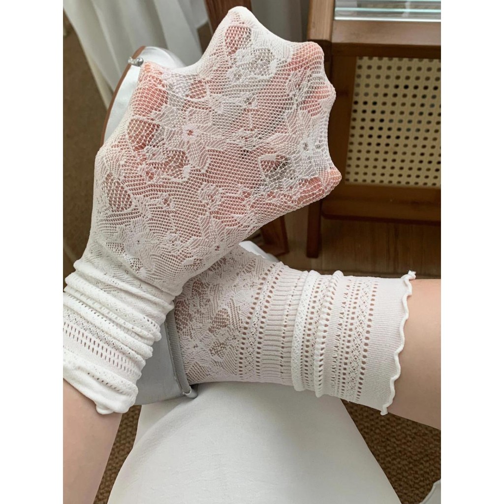 Tất Nữ Mỏng Phong Cách Rỗng Thoáng Khí Ren Cọc Tất Nấm Cạnh Tất Ren Giữa Ống Tất Với Mary Jane Giày