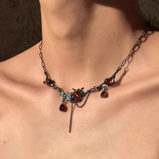 Thiết kế độc đáo ruby không đều màu tối ​​Vòng cổ