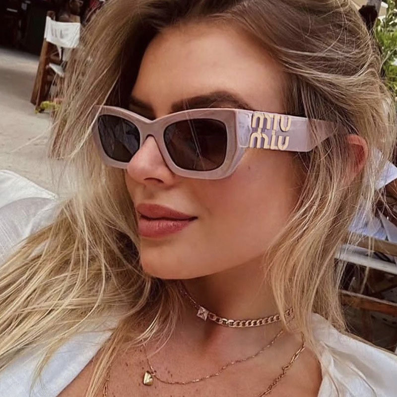 Mắt Mèo Kính Mát Không Đều 2025 Phong Cách Mới Unisex Casual Retro Kính Mát Hợp Thời Trang UV400