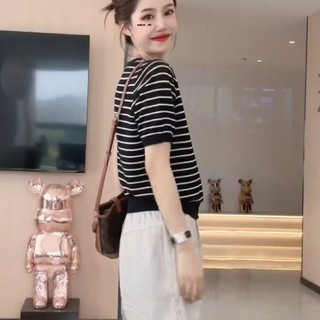 Phong Cách Mới Sọc Băng Lụa Ngắn Tay Áo Thun Nữ Rời Kích Thước Lớn Phù Hợp Với Sli