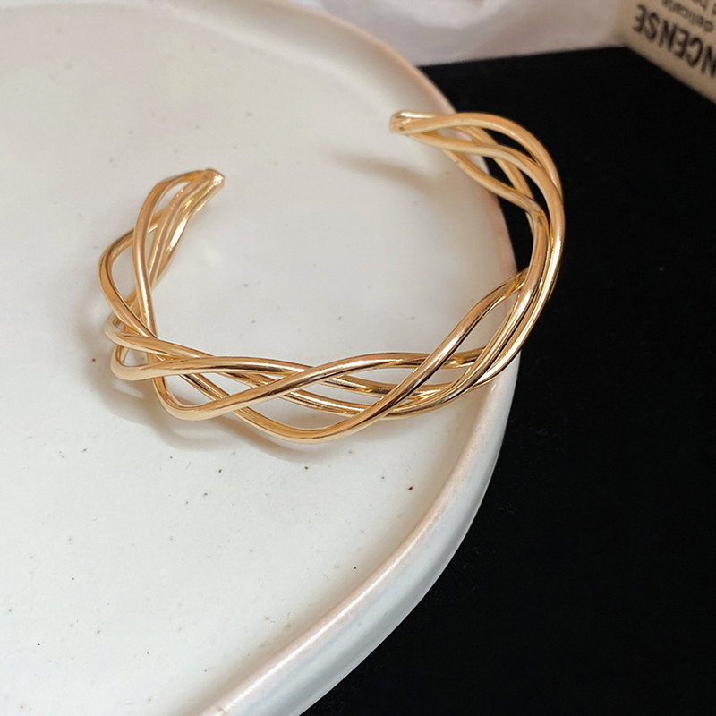 Vòng tay xoắn phong cách châu Âu và Mỹ, trang sức tay thời trang và đơn giản