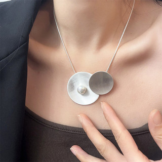 Vòng cổ mặt dây chuyền dài hình trái tim chải bạc không đều