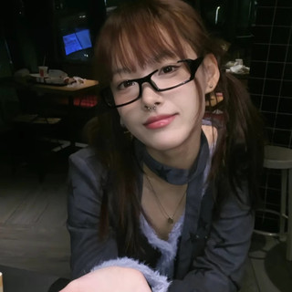 Anime Cosplay Kính Thời Trang Nửa Khung Kính Trong Suốt Bán Rimless Cho Nữ Và Nam