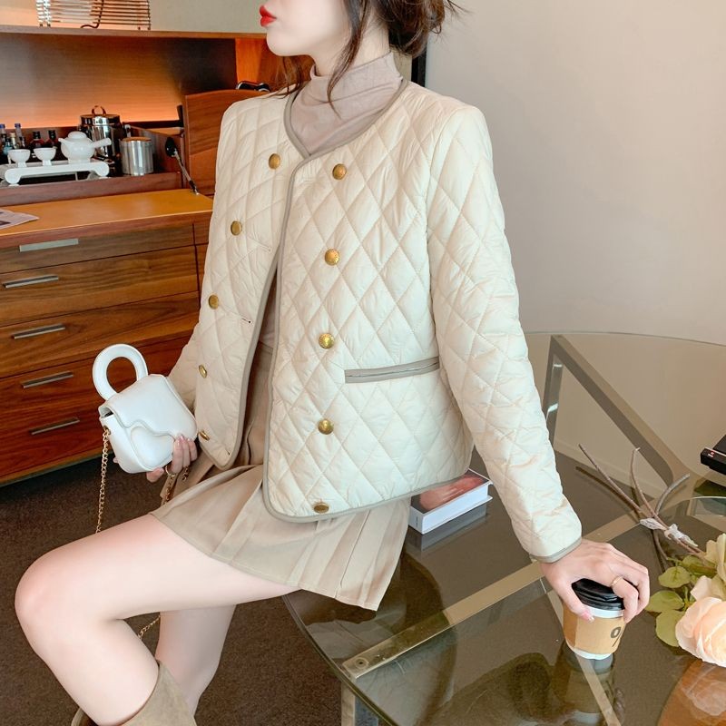 Quần áo cotton quần áo mùa thu đông 2025 áo khoác cotton ngắn giản dị thời trang mới