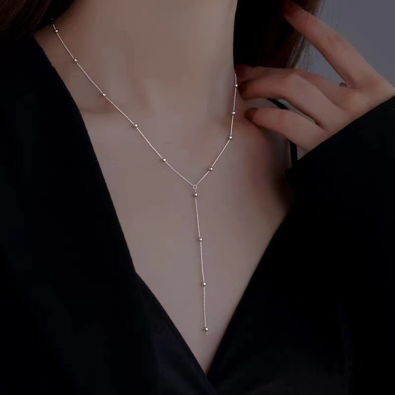 Thép không gỉ tua rua vòng cổ nữ tính đơn giản niche ánh sáng sang trọng xương đòn dây xích phụ kiện