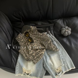 Mùa hè Phong cách mới Bộ đồ bé trai Trẻ em Phiên bản Hàn Quốc Quần short rách Denim + Áo Vest không tay in họa tiết da báo Bộ đồ hai mảnh