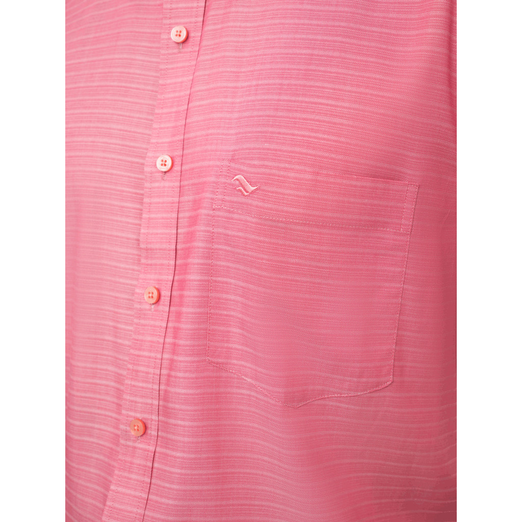 Sơ mi tay ngắn lai ngang VIETTIEN SMART CASUAL vải sợi Hoa hồng phom REGULAR VT00000373
