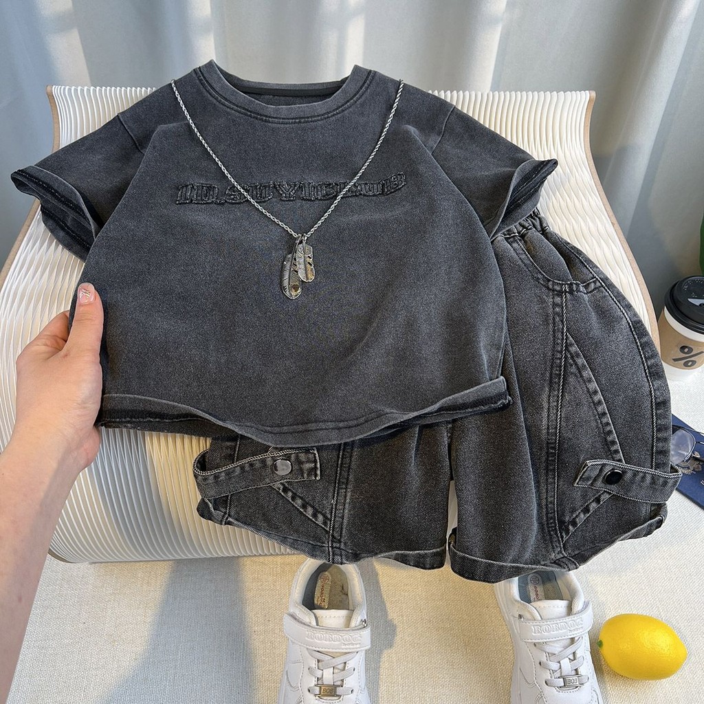 Bé Trai Phiên Bản Hàn Quốc Đẹp Trai Tay Ngắn Bộ Đồ Mùa Hè Cao Cấp Trẻ Em Mặc Áo Thun Quần Short Hai Mảnh Phù Hợp Với Hợp Thời Trang