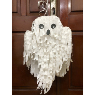 Halloween ma mị với pinata con ma trắng, đập kẹo siêu vui
