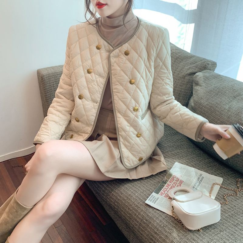 Quần áo cotton quần áo mùa thu đông 2025 áo khoác cotton ngắn giản dị thời trang mới