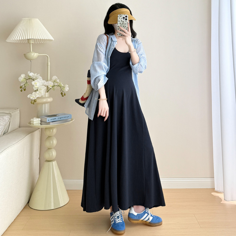 Bộ đồ bà bầu Mùa hè Phiên bản Hàn Quốc Váy dáng ôm hơn + Áo sơ mi sọc chống nắng Bộ đồ hai mảnh