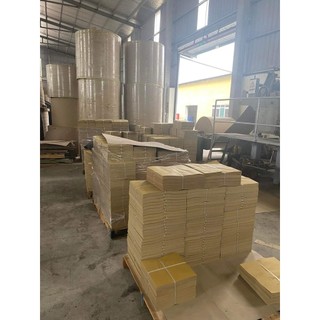 Giấy lót lồng chim chào mào giấy lót lồng chim vuông đủ loại kích cỡ lồng vuông 37cm 2kg