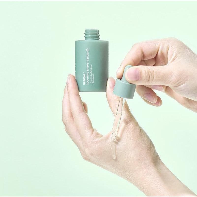Tinh chất dưỡng ẩm và làm dịu da KUNDAL MUGWORT SOOTHING ENERGY SERUM 30ml | DAMDAVN