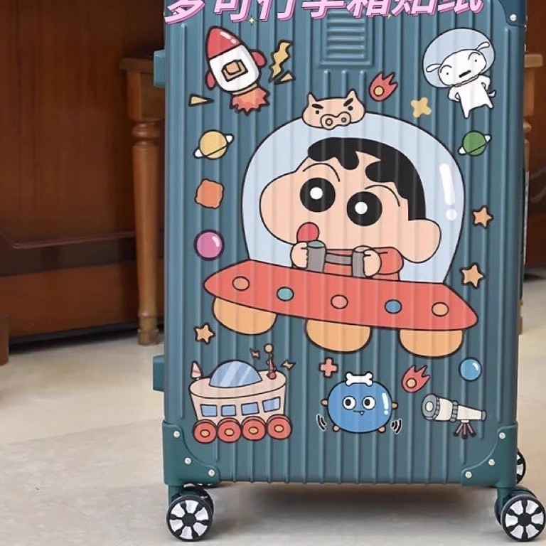 Nhãn dán Crayon Shin-chan chống nước, dán vali/xe/tường, cỡ lớn FEKC