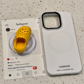 Vui Hang Giày Từ Giá Đỡ Điện Thoại Di Động Áp Dụng iPhone16 15 14 13 Pro Max Chống Sốc Bảo Vệ Camera Mặt Sau Cứng Mờ