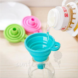 Phễu cổ dài có thể thu vào có thể gập lại bằng silicon cấp thực phẩm Hộ gia đình sáng tạo