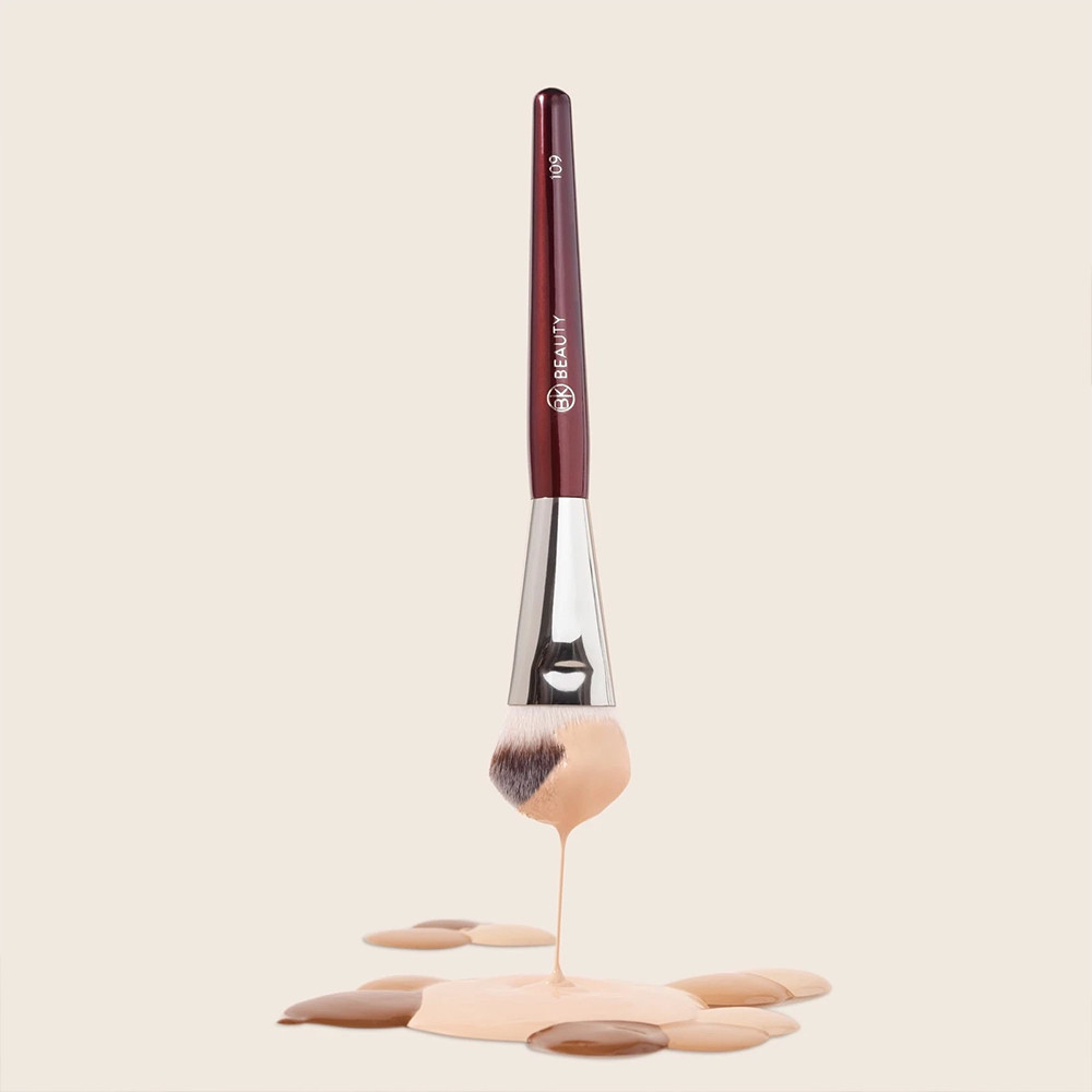 BK Beauty 109 contour foundation make-up brush